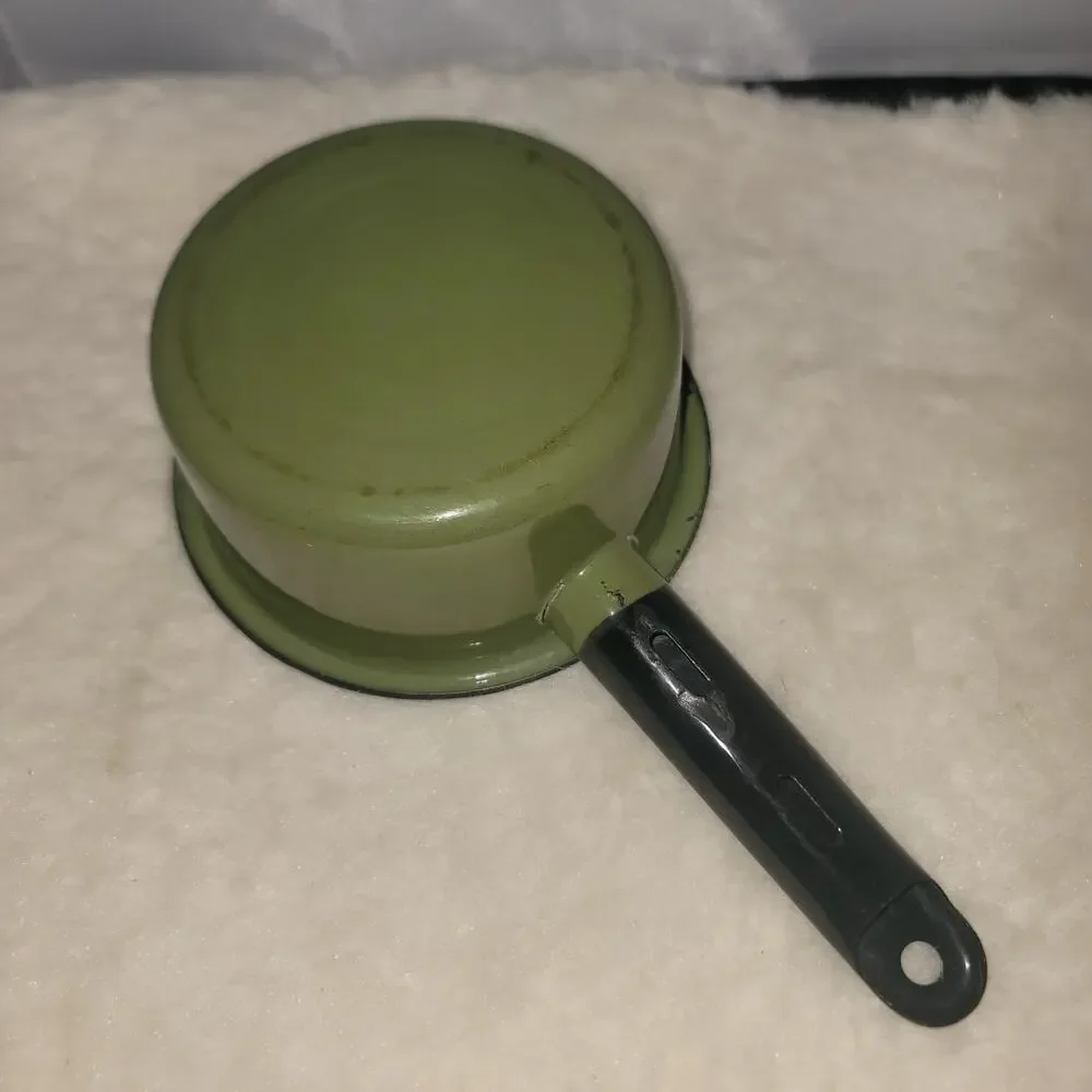 Vintage retro avocado